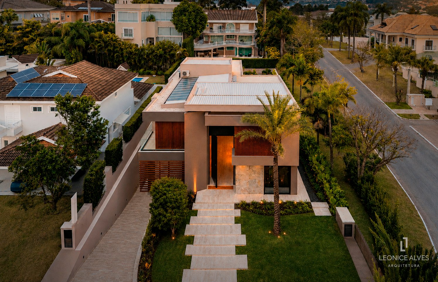 Mansão Tambore 3 - Escritório de Arquitetura Leonice Alves